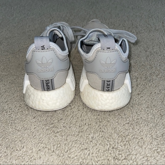 Adidas NMD R1 7 - Picture 2 of 5